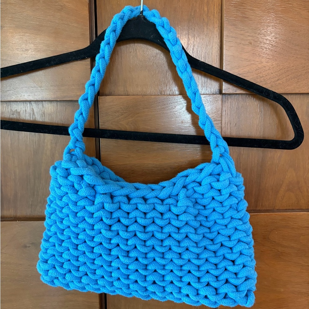 a new day Chunky Knit Shoulder Bag in Bright Blue